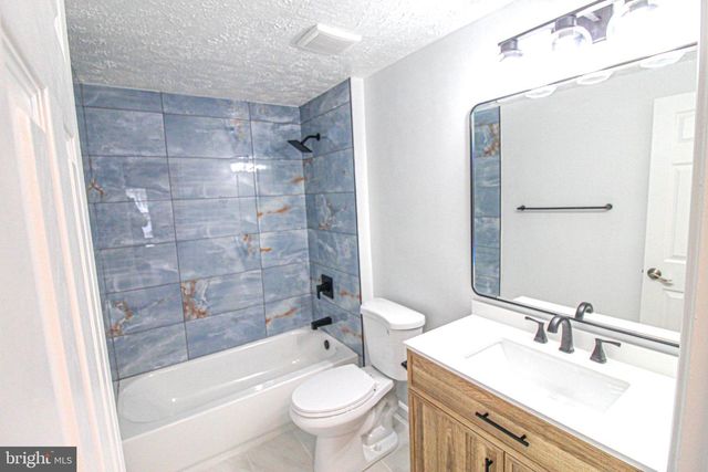 1036 DARTMOUTH RD, Waldorf, MD 20602