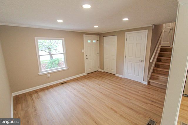 1036 DARTMOUTH RD, Waldorf, MD 20602