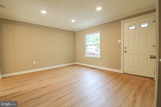 1036 DARTMOUTH RD, Waldorf, MD 20602
