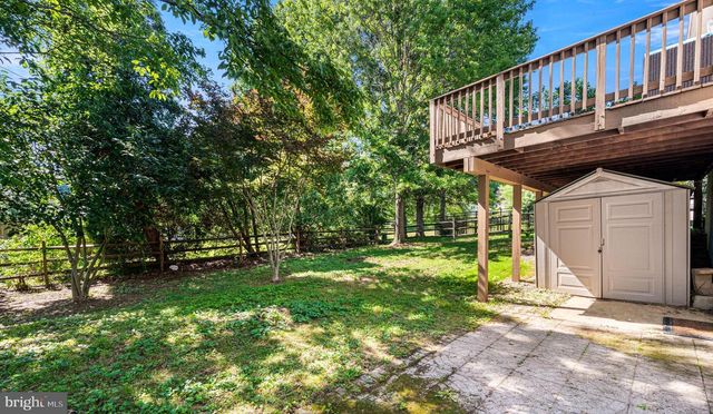 4 HILLCREST DR, Downingtown, PA 19335