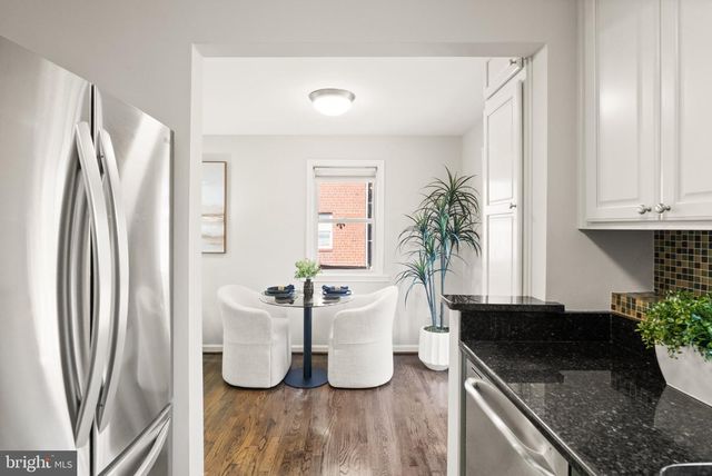 2314 VICTORY DR, Alexandria, VA 22303