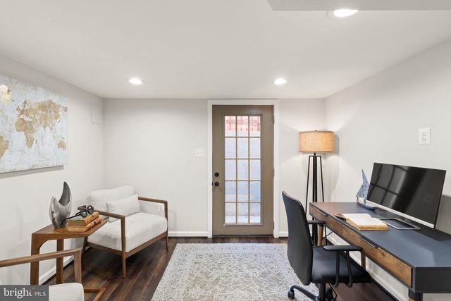 2314 VICTORY DR, Alexandria, VA 22303