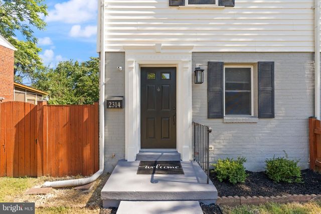 2314 VICTORY DR, Alexandria, VA 22303