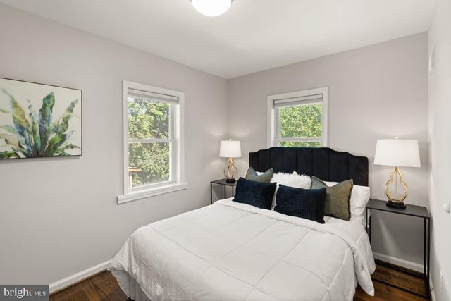 2314 VICTORY DR, Alexandria, VA 22303