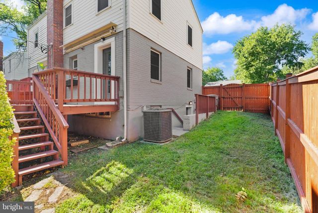 2314 VICTORY DR, Alexandria, VA 22303