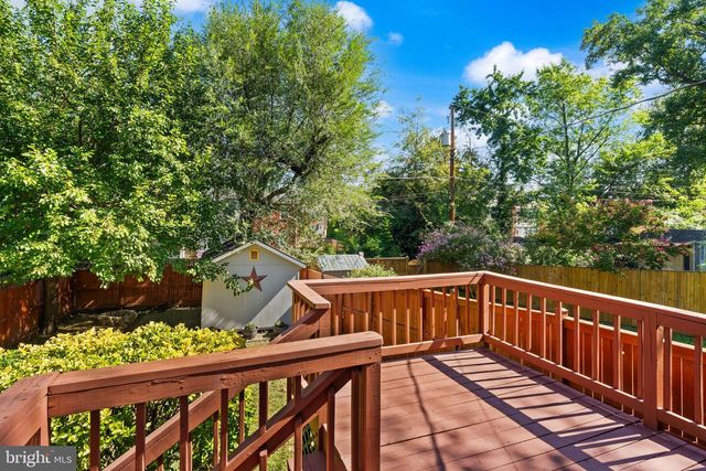 2314 VICTORY DR, Alexandria, VA 22303