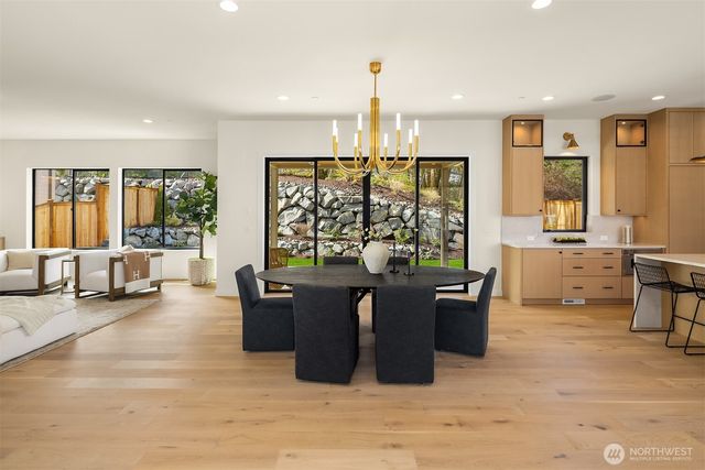 11315 113th Place NE, Kirkland, WA 98033