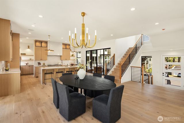 11315 113th Place NE, Kirkland, WA 98033