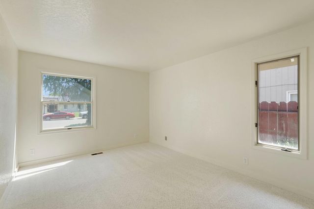 5107 Virtue Arc Dr, Stockton, CA 95207