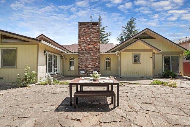 5107 Virtue Arc Dr, Stockton, CA 95207