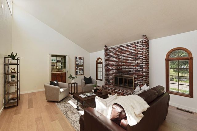 5107 Virtue Arc Dr, Stockton, CA 95207