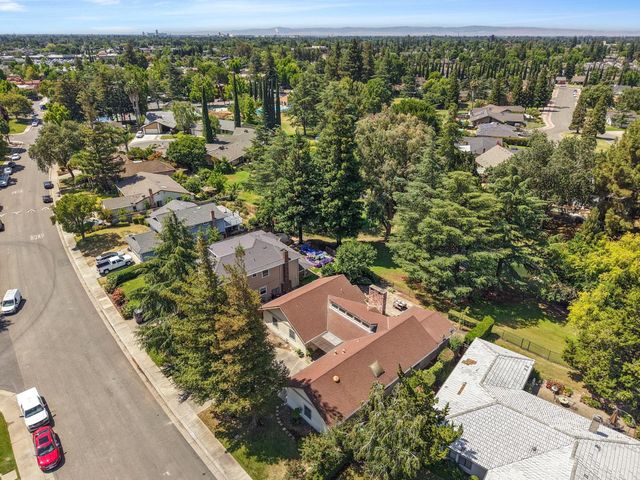 5107 Virtue Arc Dr, Stockton, CA 95207