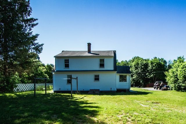 10 Pine St, Templeton, MA 01436
