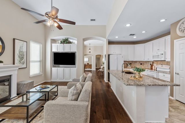 9804 Clocktower Court, Plano, TX 75025