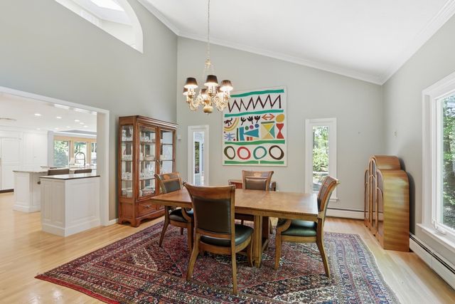 22 Hemlock Circle, Sandown, NH 03873