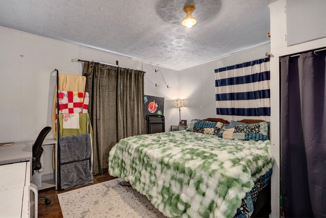 1634 W Lee Street, Springfield, MO 65803