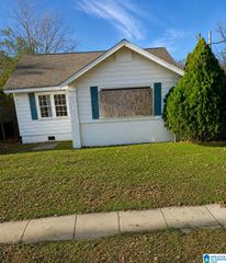4700 TERRACE S S, Birmingham, AL 35208
