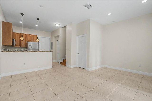 2945 Coconut Avenue 2, Miami, FL 33133