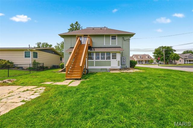 502 S Linn Avenue, Wentzville, MO 63385