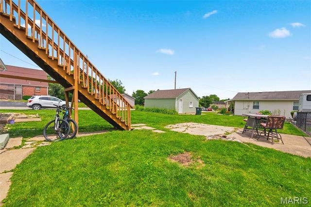 502 S Linn Avenue, Wentzville, MO 63385