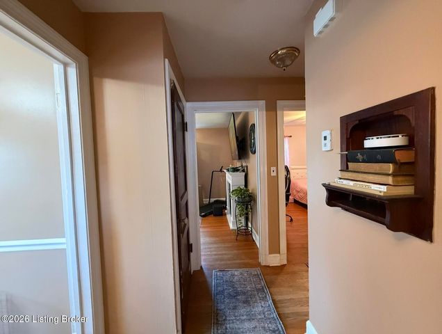 4823 S 6th St, Louisville, KY 40214