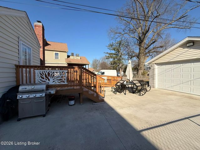 4823 S 6th St, Louisville, KY 40214