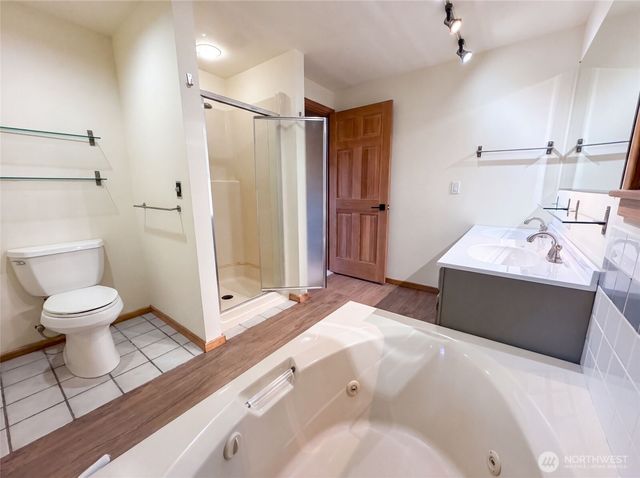 4510 244th Street, Vashon, WA 98070