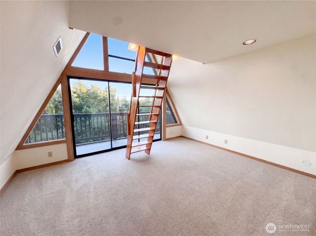 4510 244th Street, Vashon, WA 98070