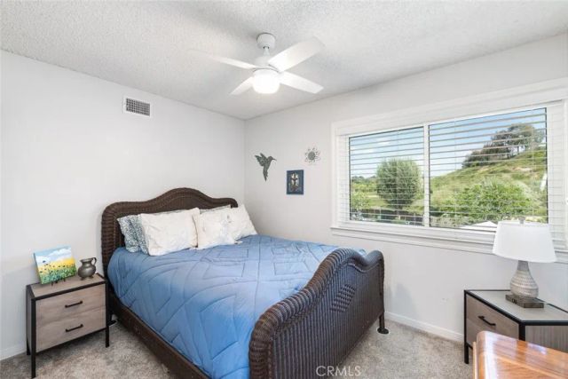 30198 La Primavera, Temecula, CA 92592