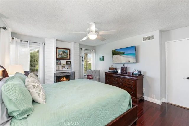 30198 La Primavera, Temecula, CA 92592