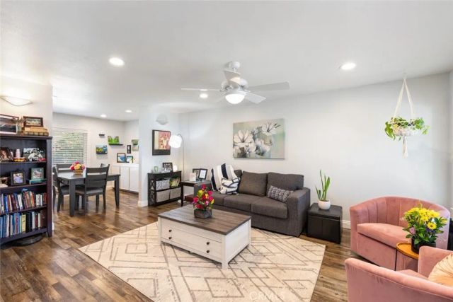 30198 La Primavera, Temecula, CA 92592