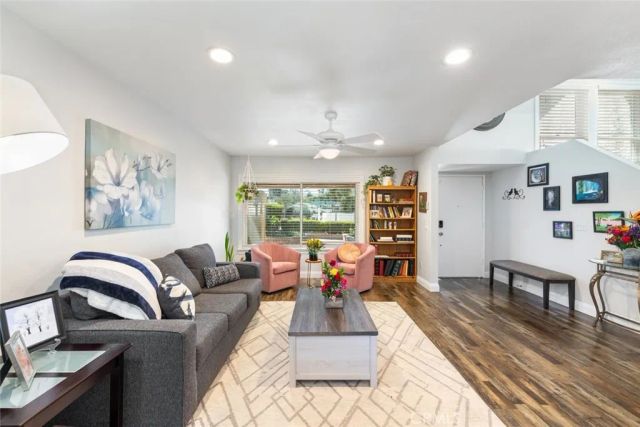 30198 La Primavera, Temecula, CA 92592