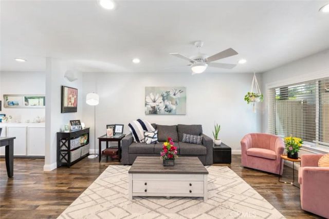 30198 La Primavera, Temecula, CA 92592