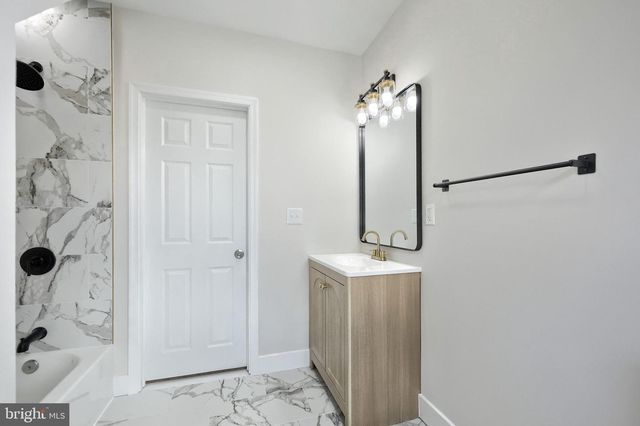 4011 MAINE AVE, Baltimore, MD 21207