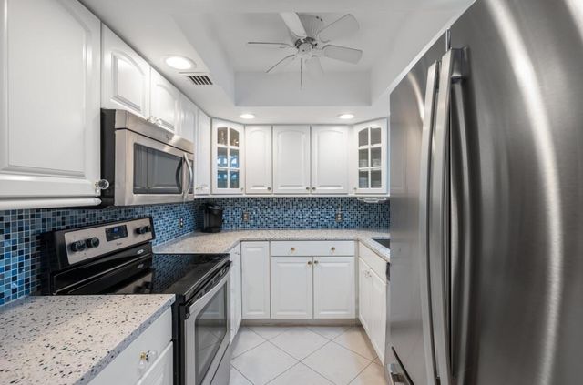 3570 S OCEAN Boulevard 509, South Palm Beach, FL 33480