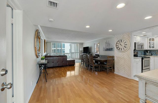 3570 S OCEAN Boulevard 509, South Palm Beach, FL 33480