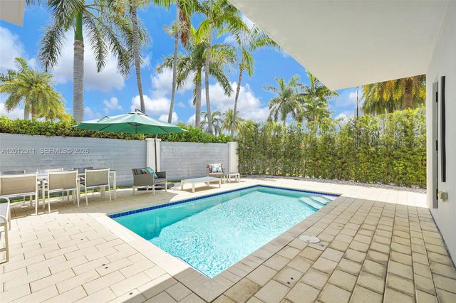 7509 NW 99th Ave, Doral, FL 33178