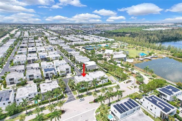 7509 NW 99th Ave, Doral, FL 33178