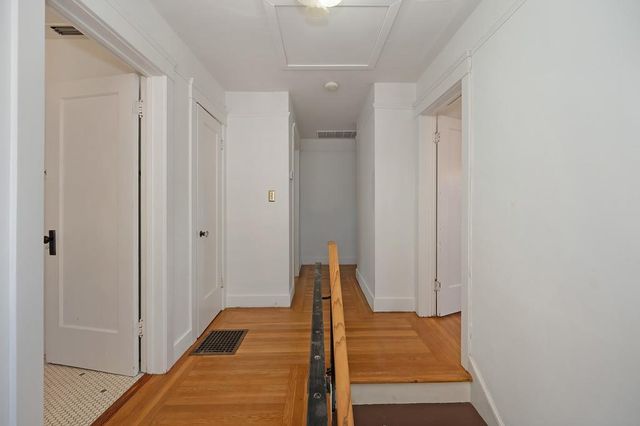 3717 M St, Sacramento, CA 95816