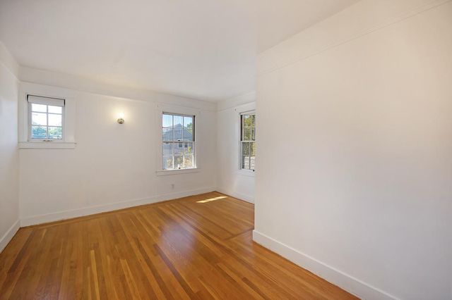 3717 M St, Sacramento, CA 95816