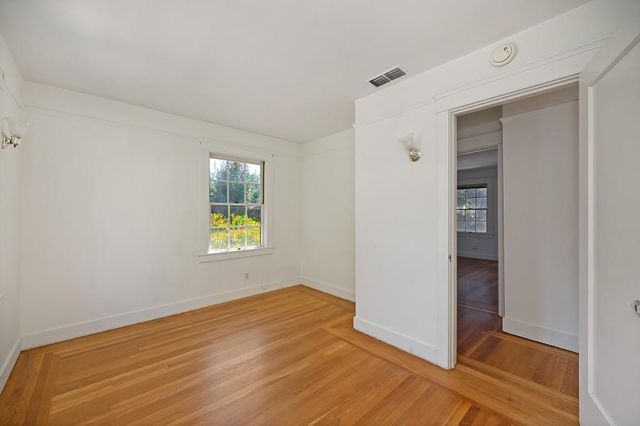 3717 M St, Sacramento, CA 95816