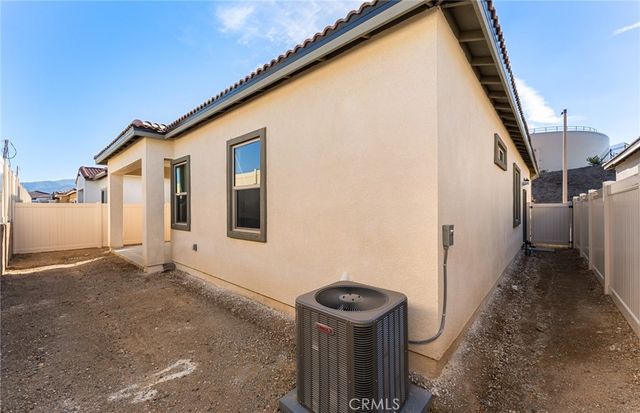 23662 Highvale Drive, Corona, CA 92883