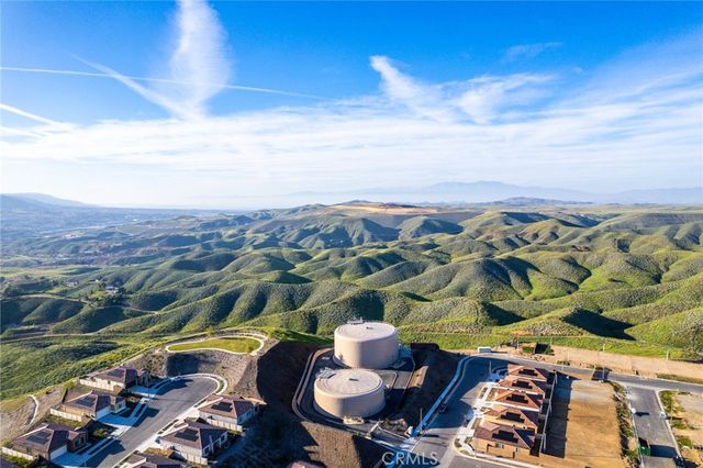 23662 Highvale Drive, Corona, CA 92883