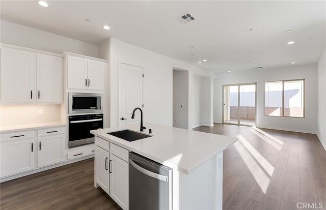 23662 Highvale Drive, Corona, CA 92883