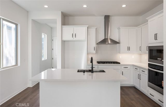 23662 Highvale Drive, Corona, CA 92883