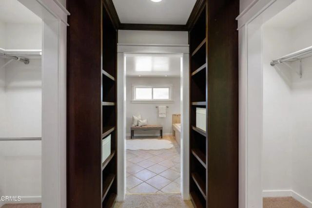 10128 Golden Oaks Avenue, Los Angeles, CA 91042