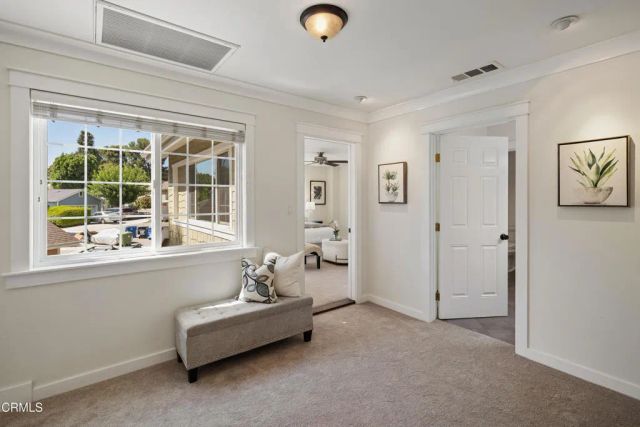 10128 Golden Oaks Avenue, Los Angeles, CA 91042