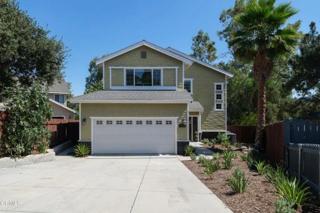 10128 Golden Oaks Avenue, Los Angeles, CA 91042