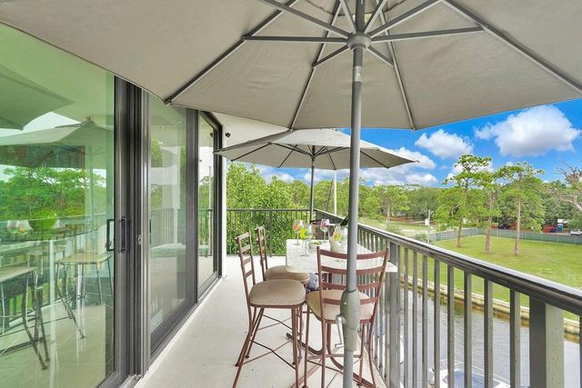 1350 River Reach Drive 417, Fort Lauderdale, FL 33315