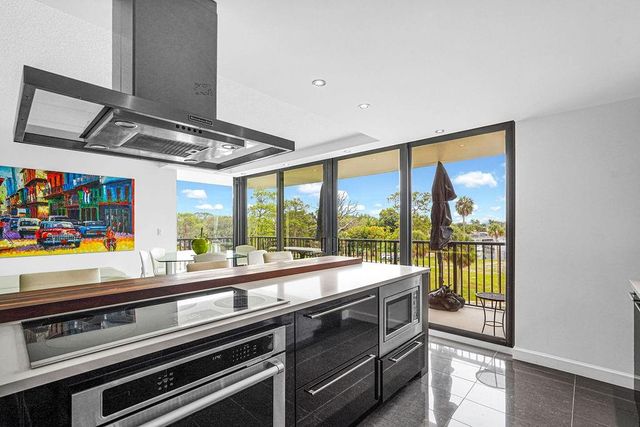 1350 River Reach Drive 417, Fort Lauderdale, FL 33315
